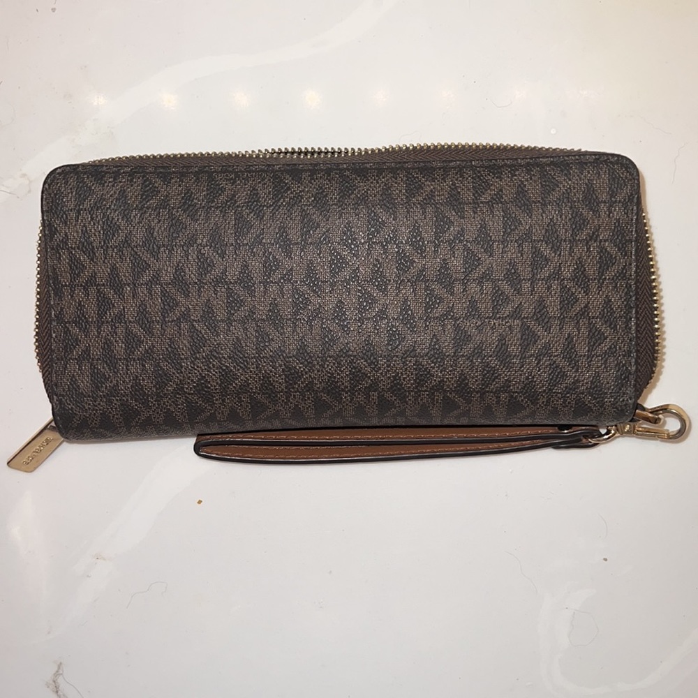 Michael Kors Jet Set Brown Wristlet Wallet - Picture 2 of 7